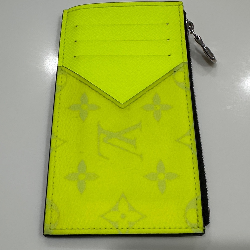 Louis Vuitton Fluorescent Yellow Card Wallet - Picture 3 of 6